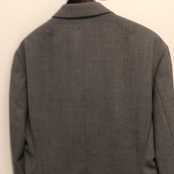 Mens Charcoal Gray Hugo Boss wool Suit - Picture 3 of 5